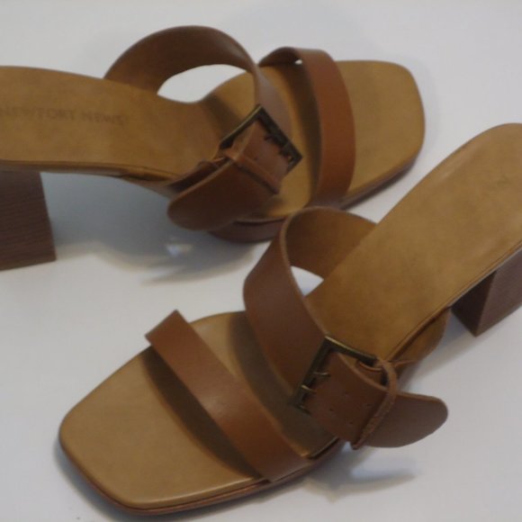 NEWPORT NEWS Leather Heels Size 9 1/2 - Picture 8 of 12